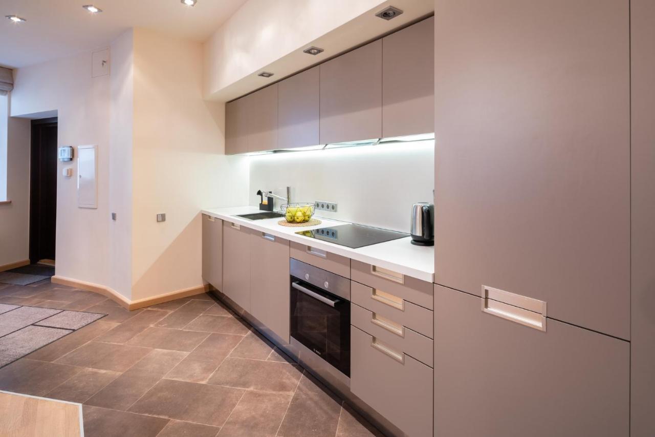 Old Riga Two Bedroom Apartment With 2 Bathrooms Exterior photo