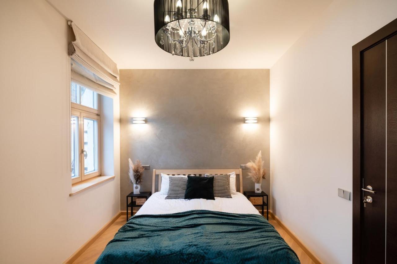 Old Riga Two Bedroom Apartment With 2 Bathrooms Exterior photo